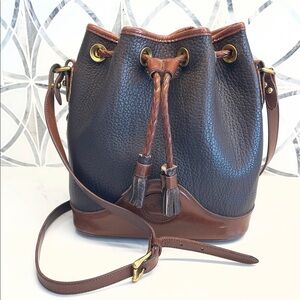 Vintage Dooney and Bourke brown bucket bag